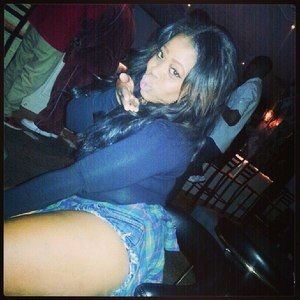 Meet your Posher, Clarissa